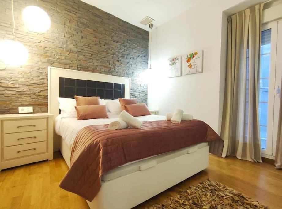 Amor De Dios 30 Séville Extérieur photo